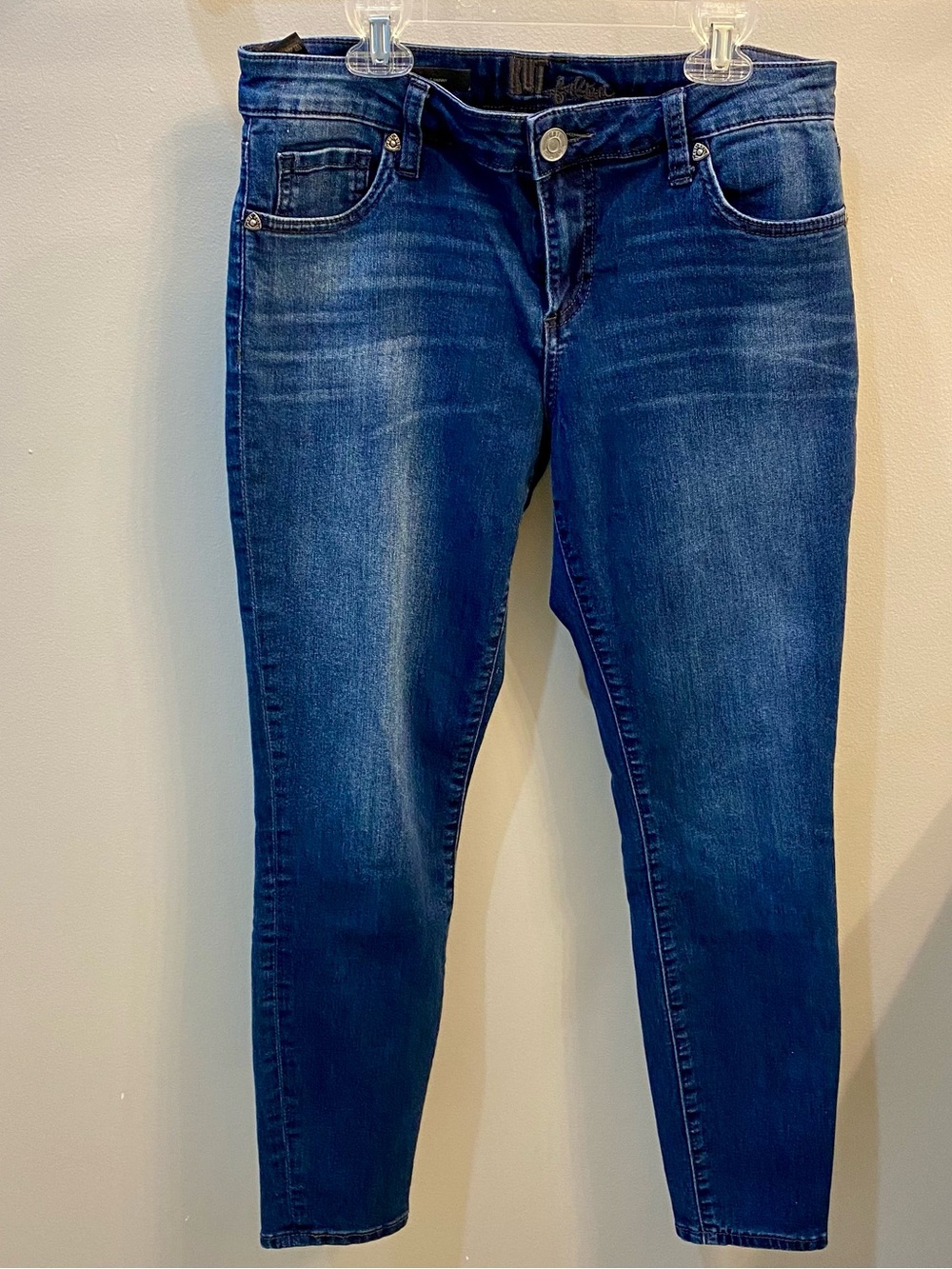 Kut from the Kloth Dakota Skinny Ankle Jeans 8 Stretch